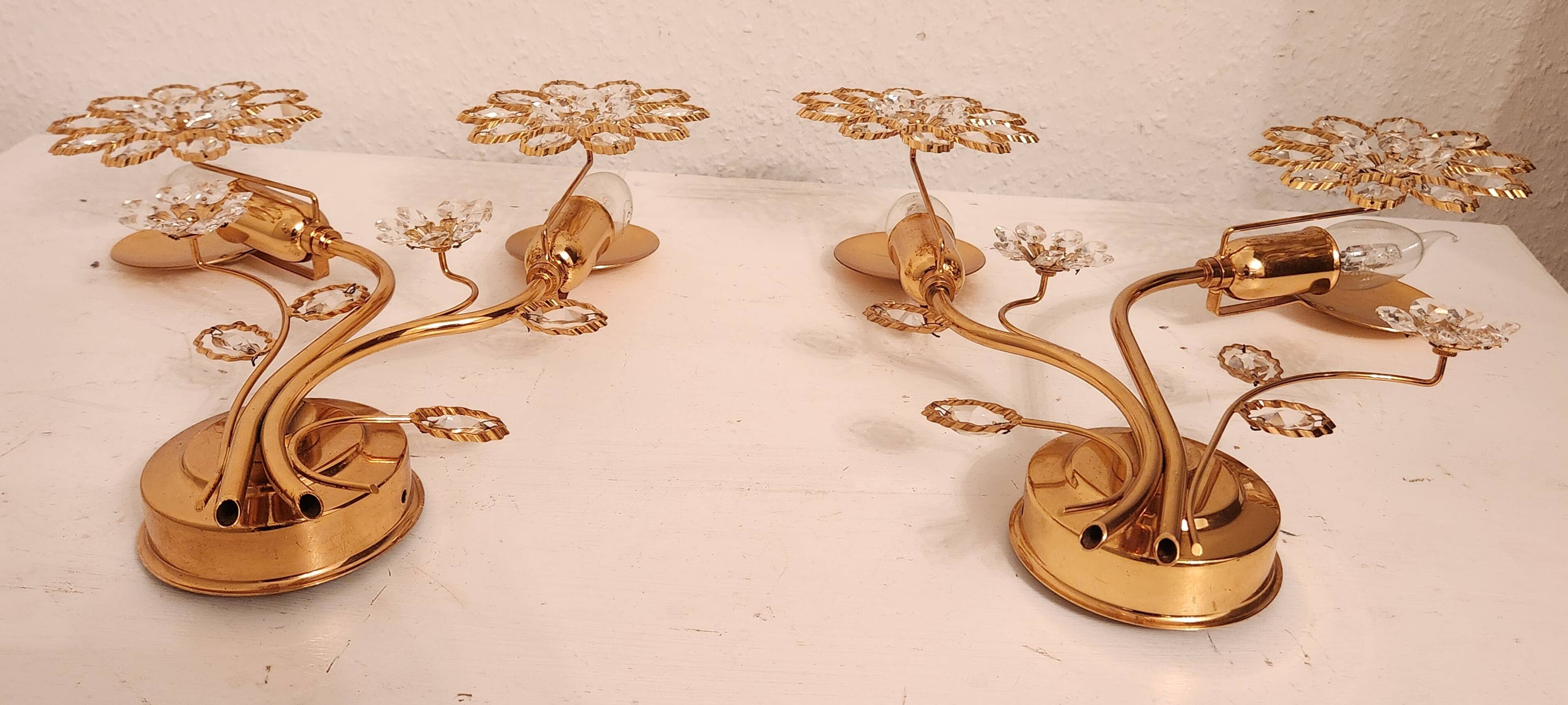 Set Hollywood Regency Wandlampe vergoldet Messing Swarovski-Kristalle Palwa