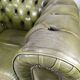Paire de fauteuils Chesterfield cuir vert