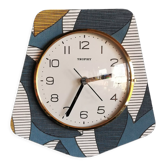 Horloge vintage pendule murale silencieuse trapèze "Trophy bleu blanc ocre"
