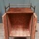 Meuble d'appoint en cuir
