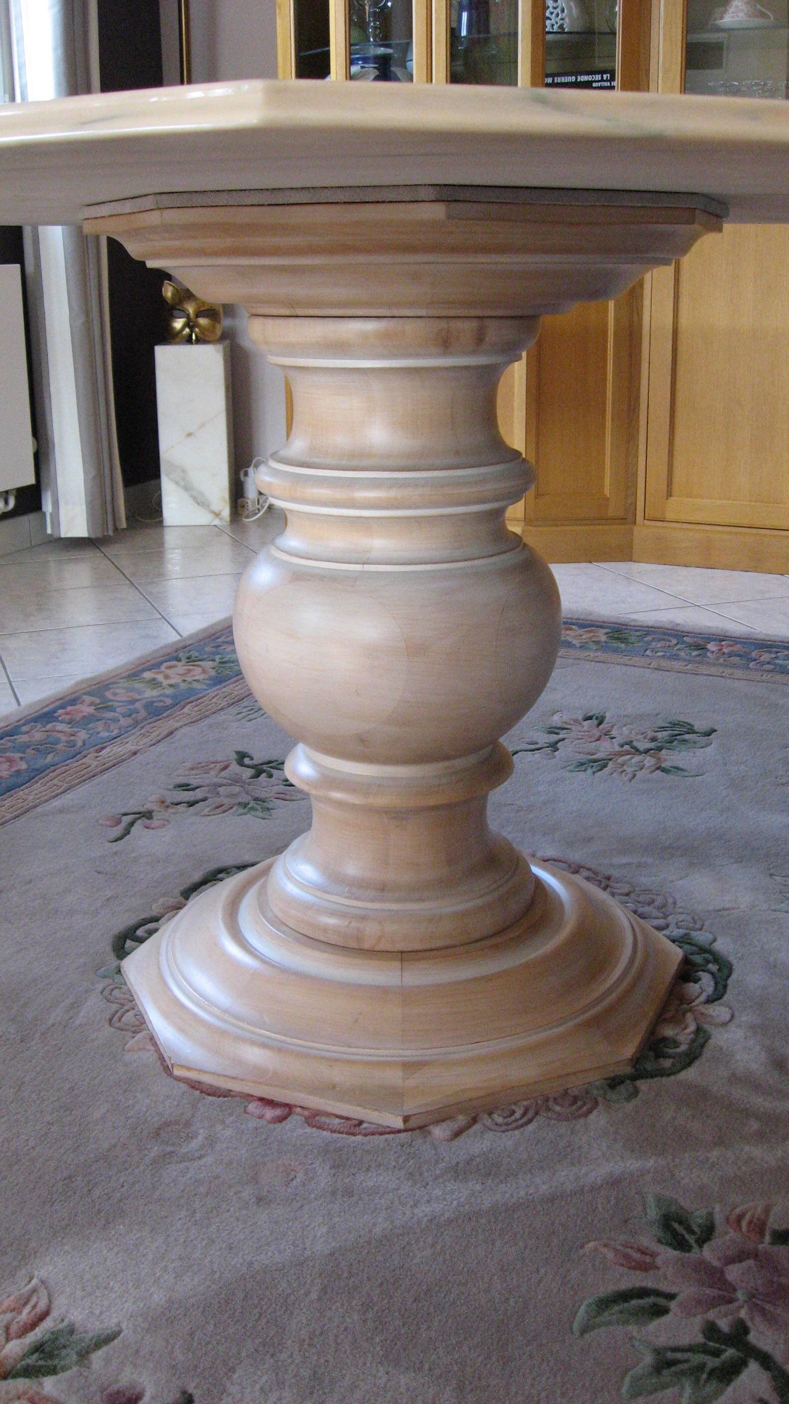 Marble table Portugal