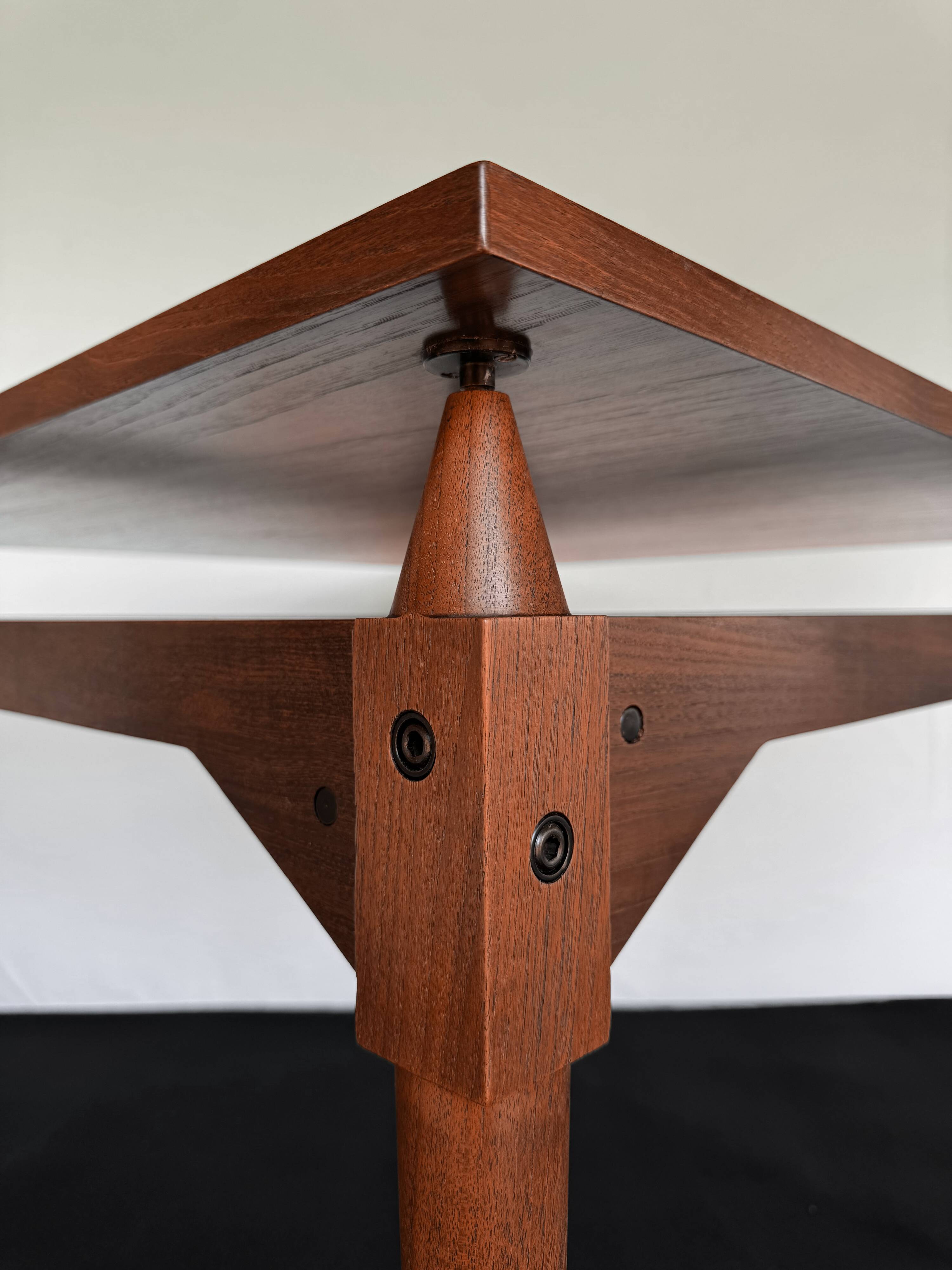 TL3 table by Franco Albini for Poggi, 1951