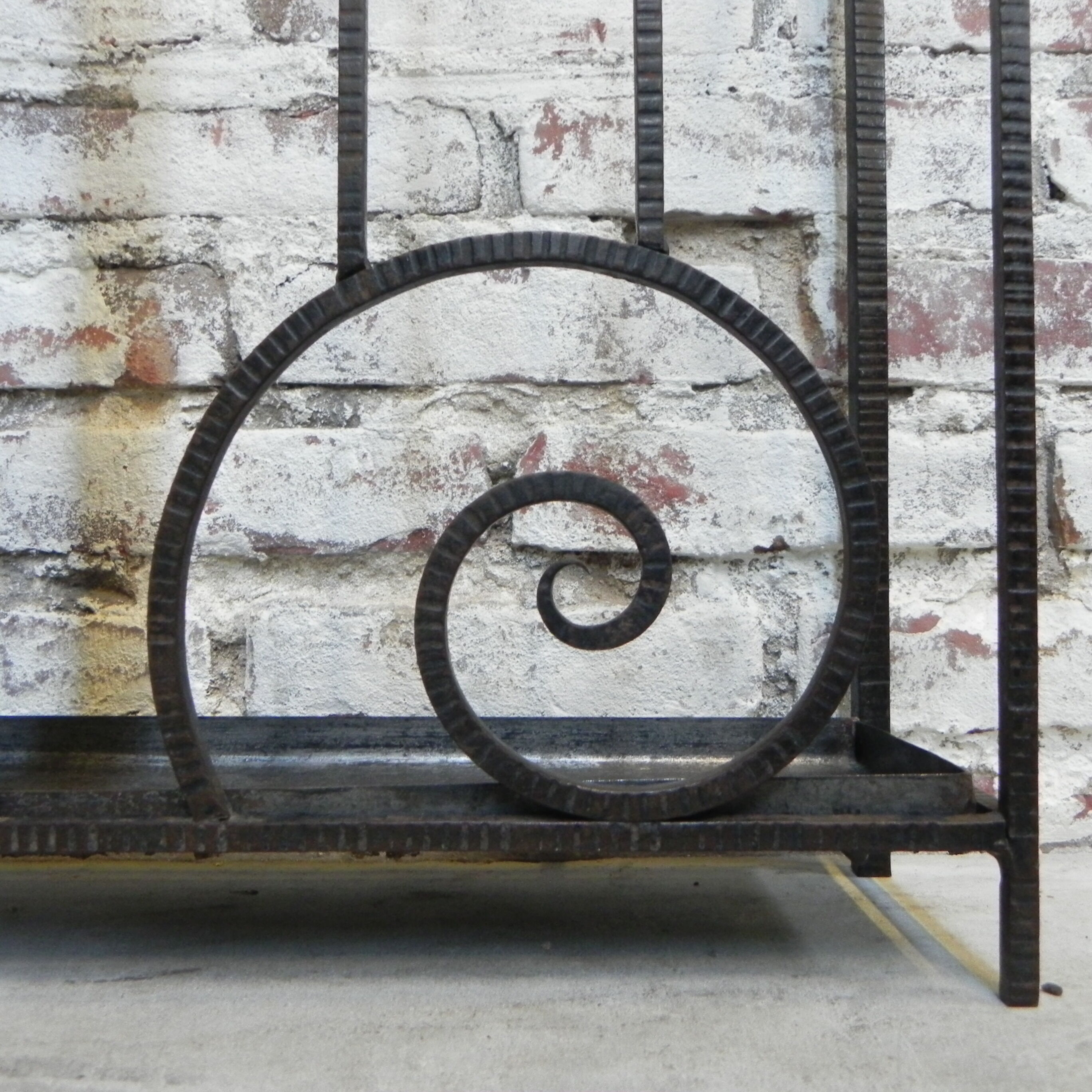 Standing Art Deco coat rack