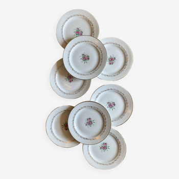 Set of 8 vintage porcelain flat plates with rose bouquet decorations