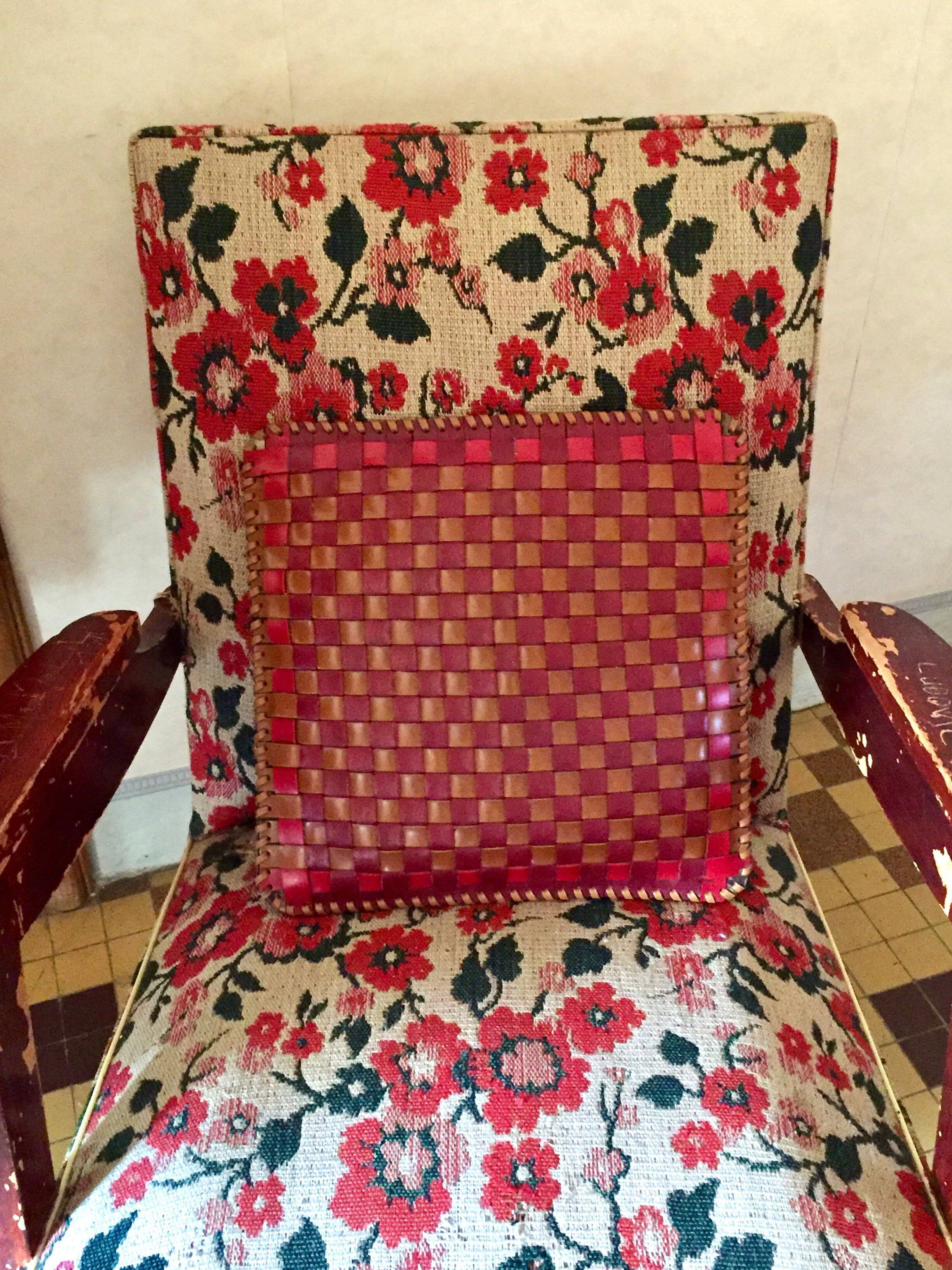 Retro imitation leather cushion 35x35cm