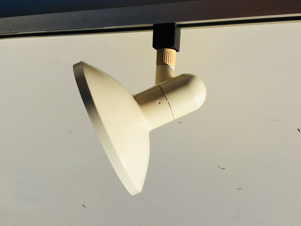 8 spots and 3 rails philips vintage 80s