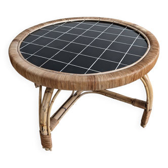 Table basse ronde en rotin et céramique noire, années 1960