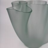 Glass Vase, "Cartoccio" model by Pietro Chiesa for Fontana Arte