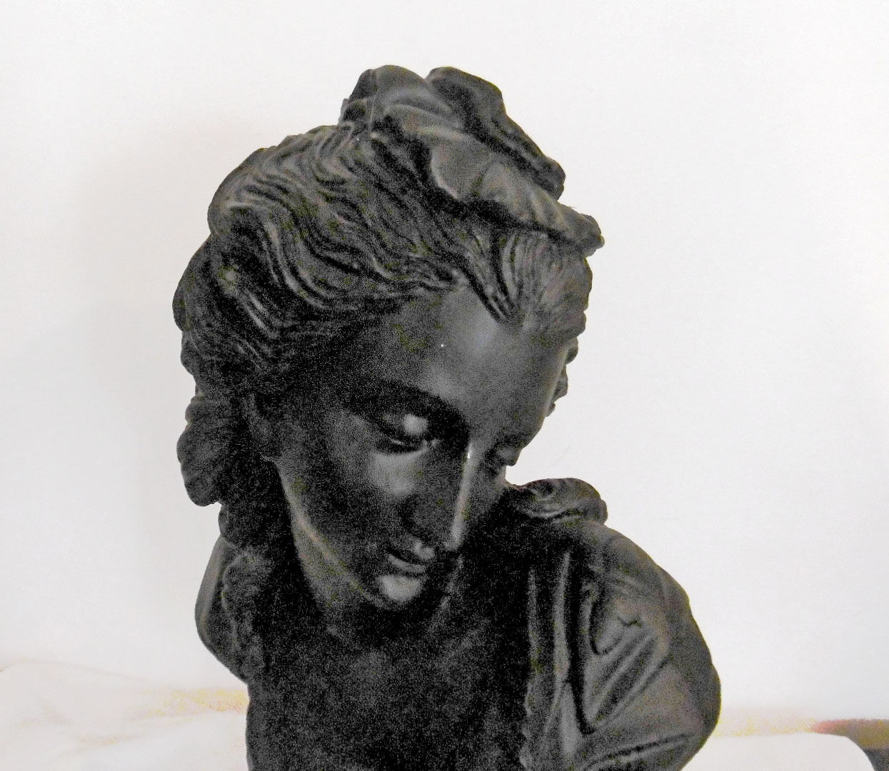 Bust of beautiful woman period platre sculpture