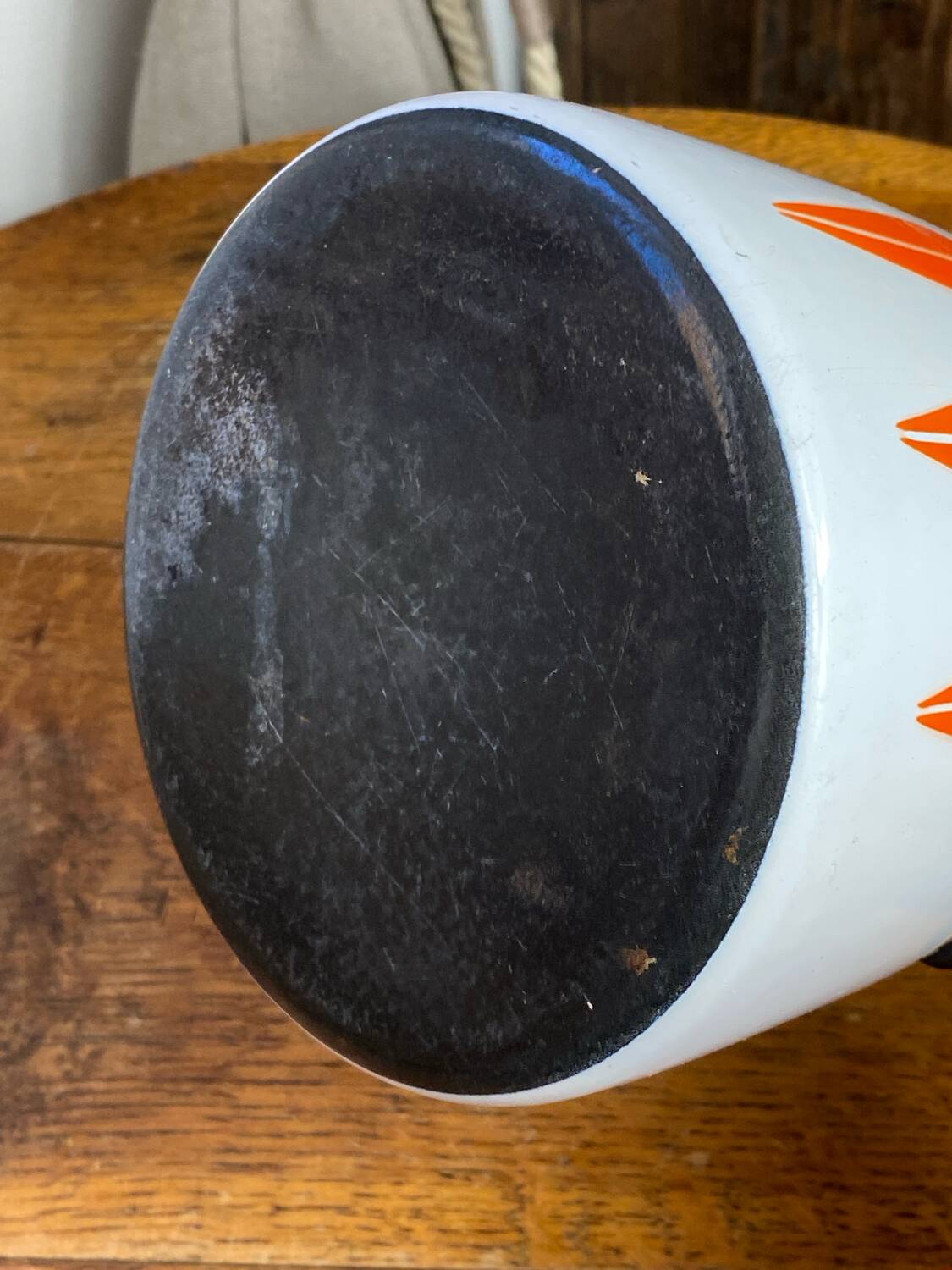 Scandinavian teapot Lotus Cathrineholm