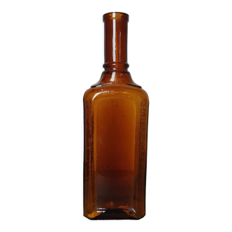 Apothecary bottle