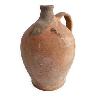 Old terracotta jug from the 19th century.