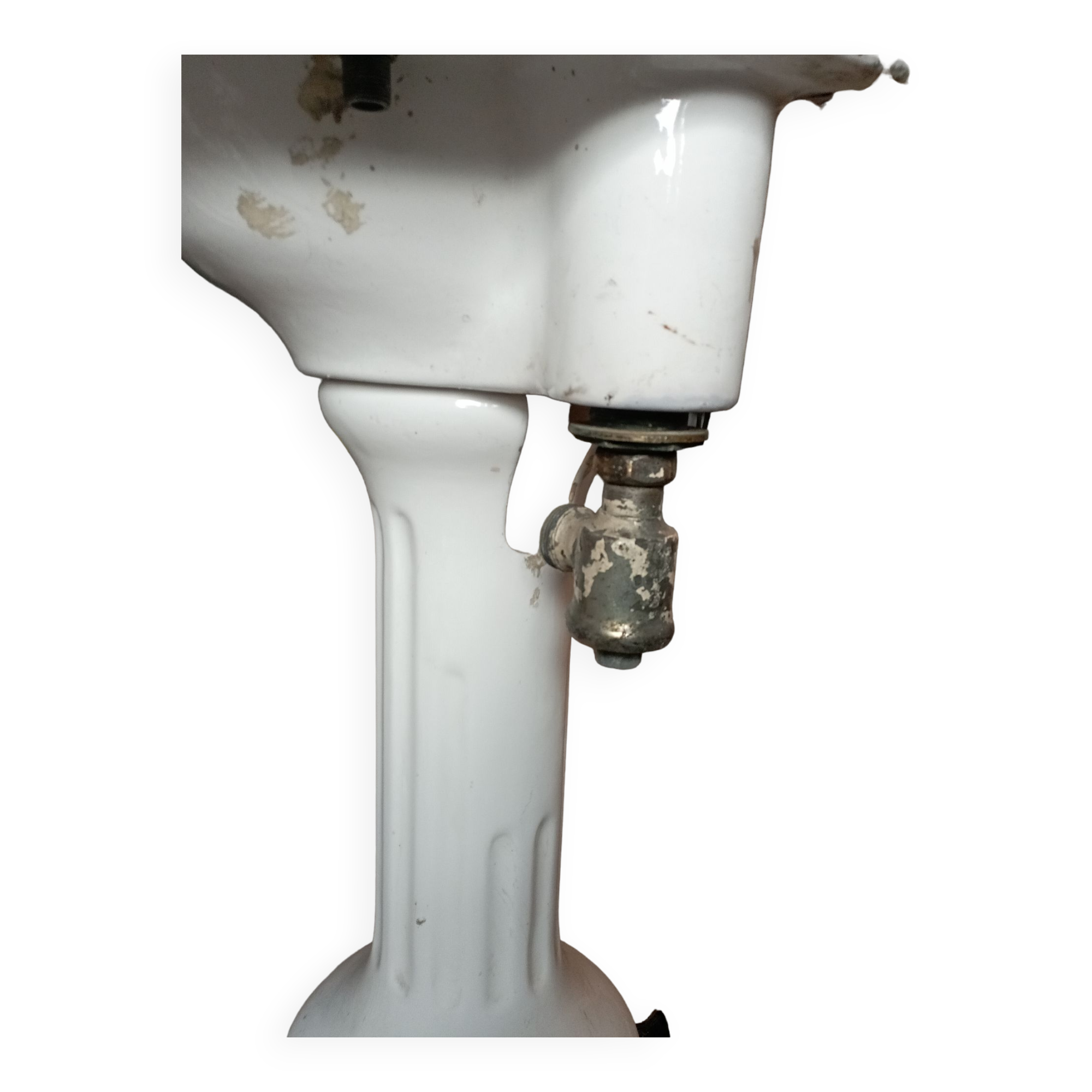 Old washbasin