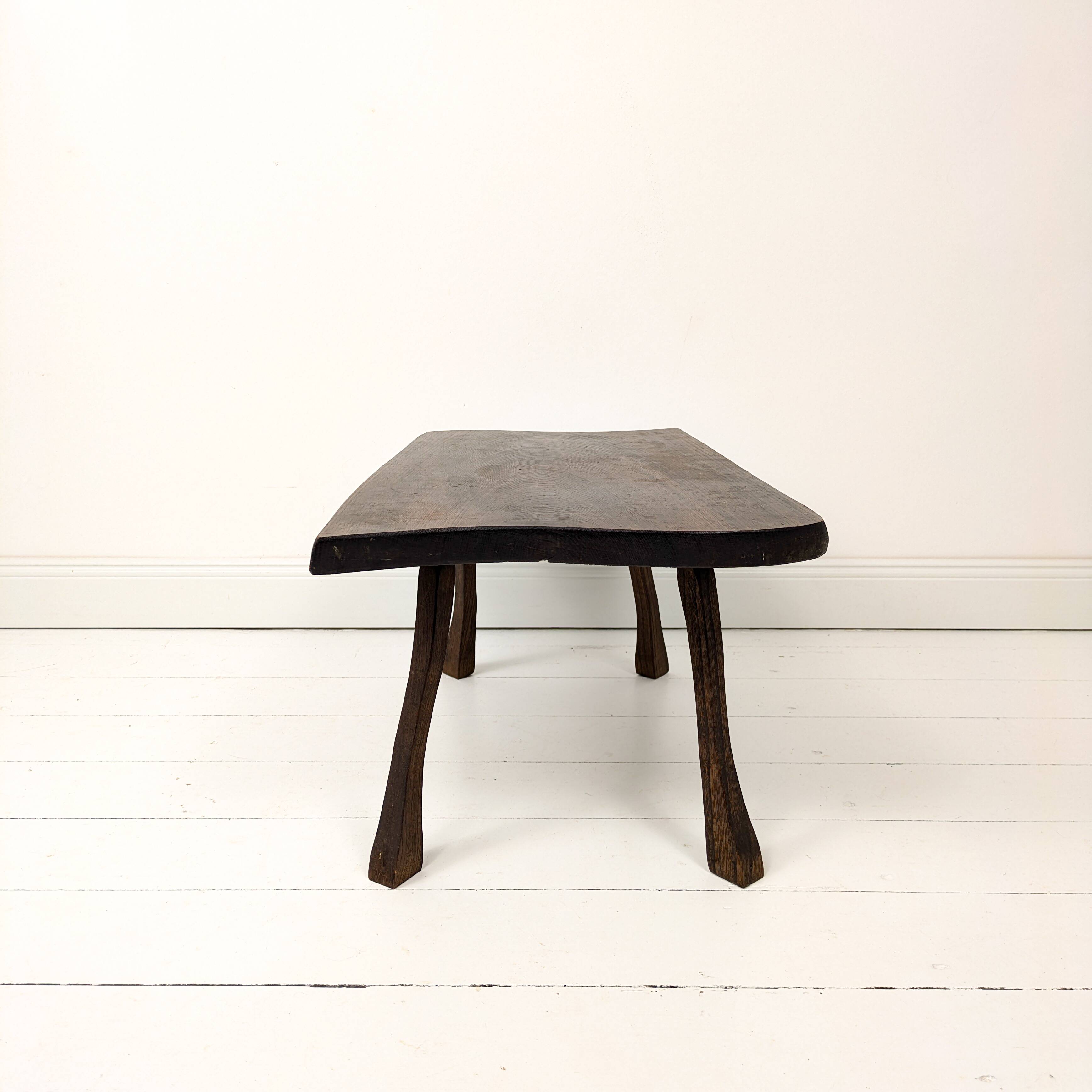 Mid Century Table d'appoint Tabouret de fleur Banc de fleur Tabouret Table basse en bois massif Brut