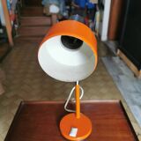 Desk lamp