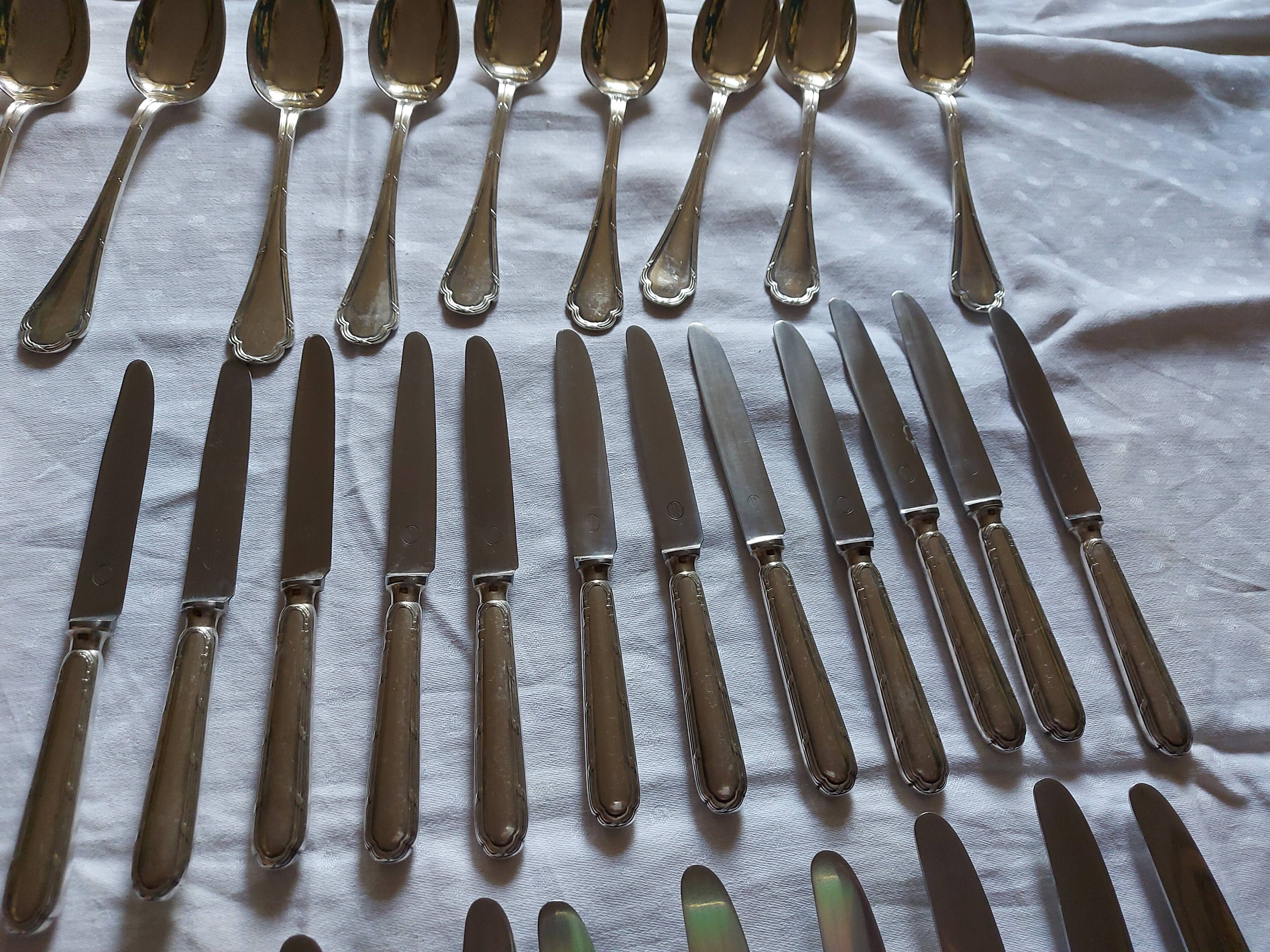 Ercuis housewife, 62 pieces in a box