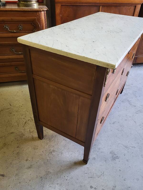 Louis xvi style mahogany 3-drawer chest of 19th century