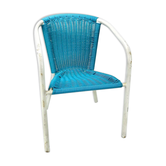 Children's armchair in white metal and turquoise blue scoubidou