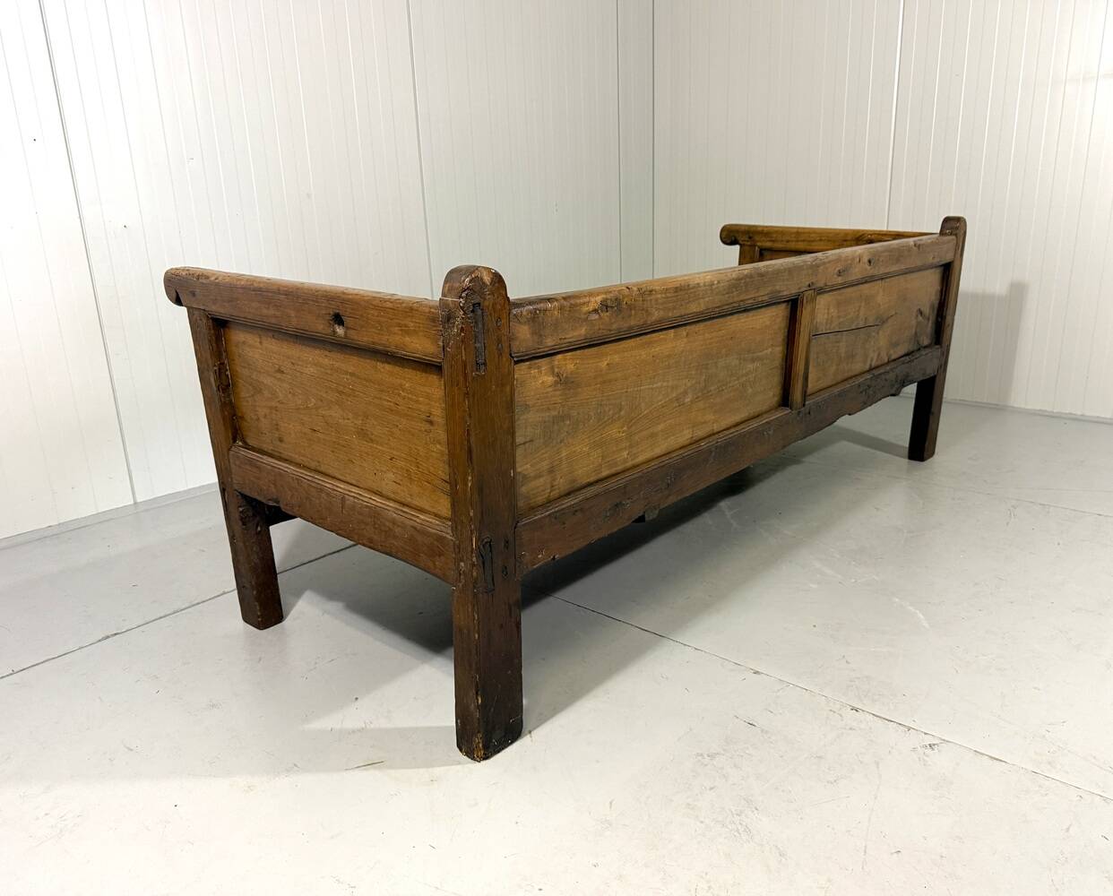 Rustic Spanish sofa bed from the 1880s.