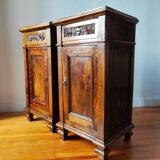 Pair of Italian bedside tables from the beginning of the 20th century in walnut