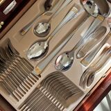 72-piece cutlery set