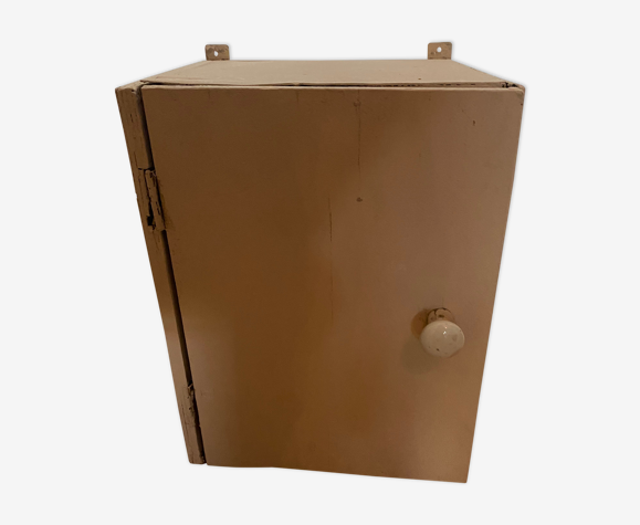 Storage unit