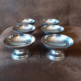 Lot de 6 coupelles  sur pied. Métal