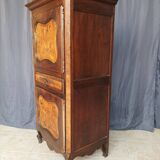Louis XV Standing Man in Walnut and Ash Burl