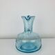 Pichet en verre bullé bleu vintage