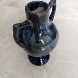 Vase en céramique bleue signé Lebret