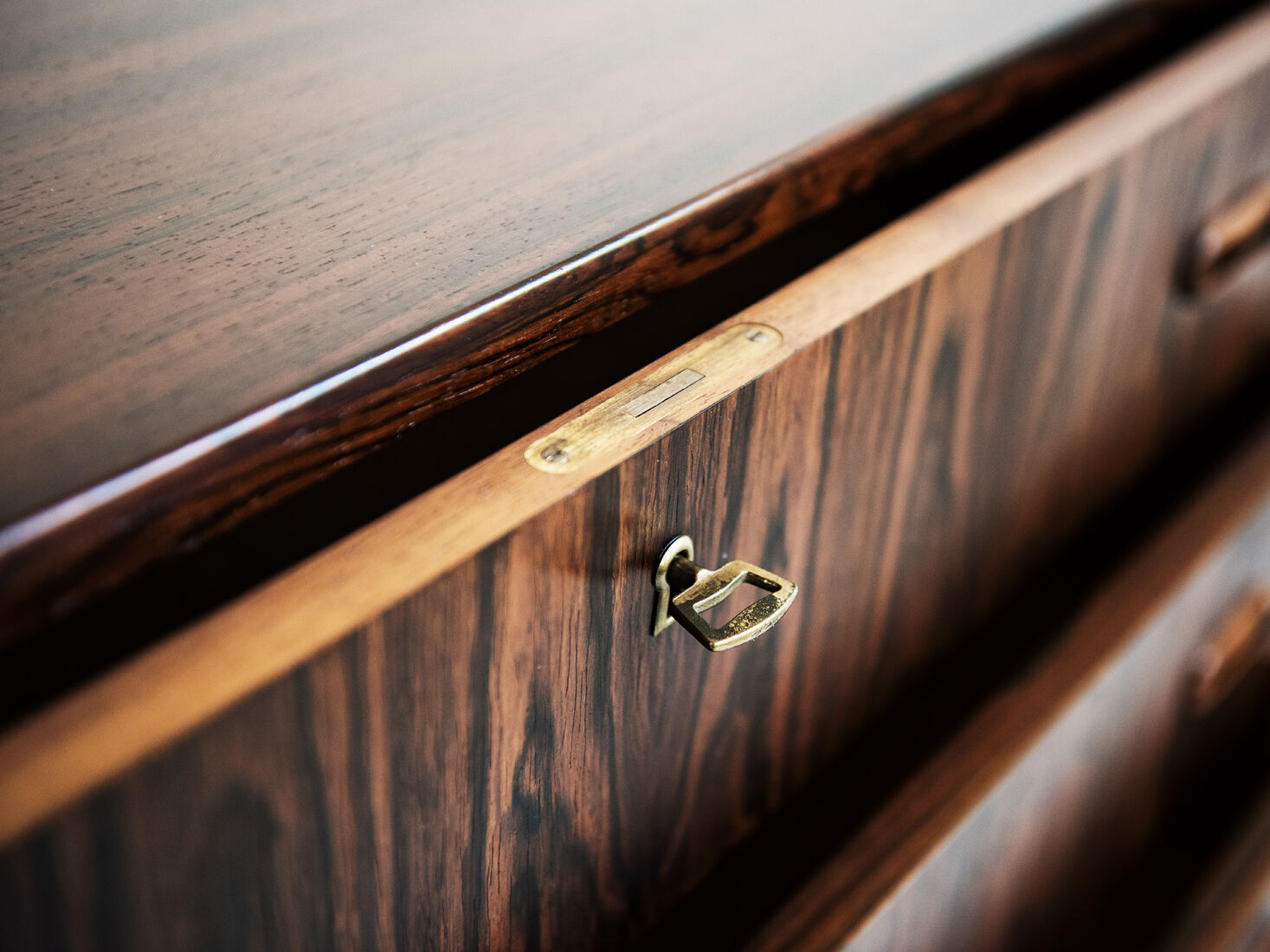Commode 6 tiroirs en palissandre par VV Møbler