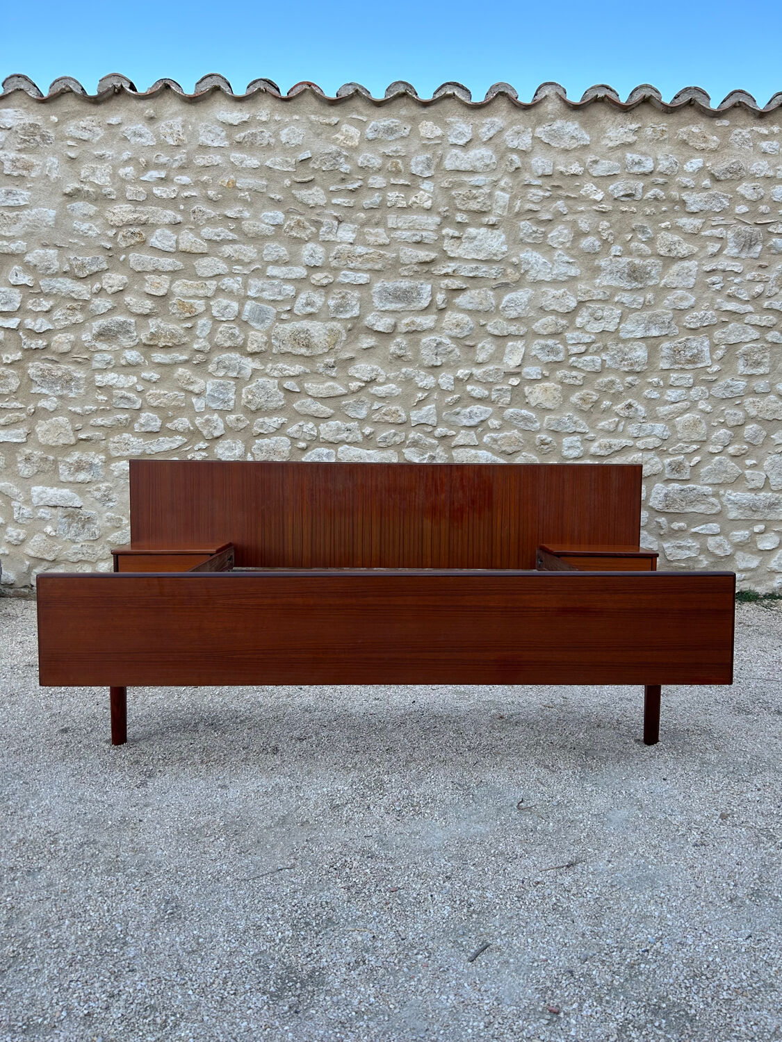 Scandinavian bed