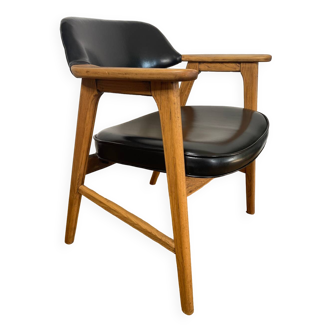 Fauteuil scandinave par Erik Kirkegaard en chêne et cuir, 1960’s