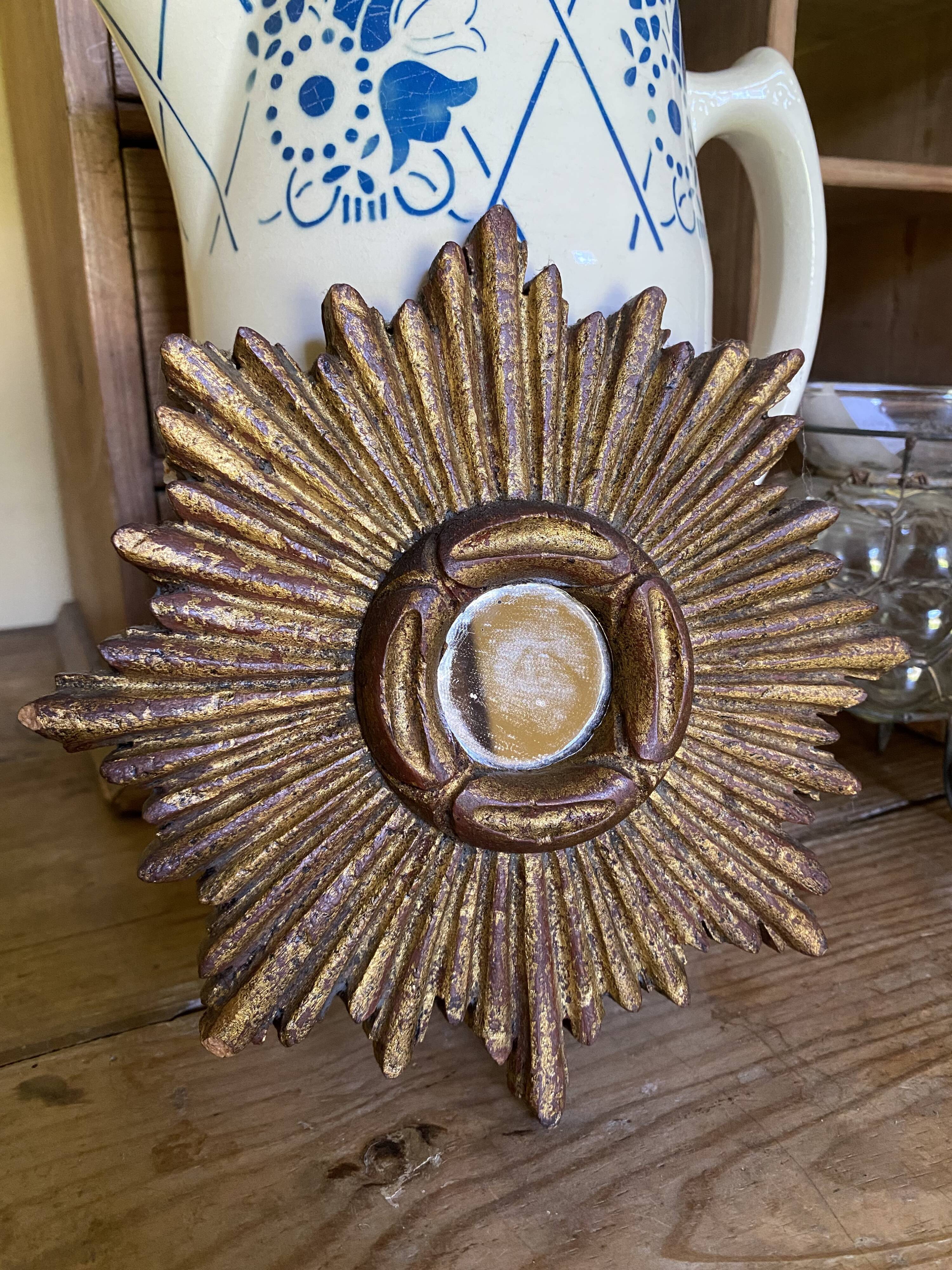 Sun mirror in wood 19cm
