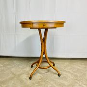 Guéridon, table d'appoint Thonet