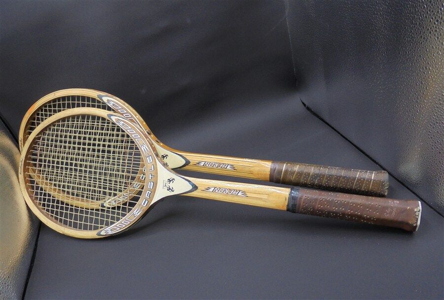 Ensemble de 2 raquettes en bois