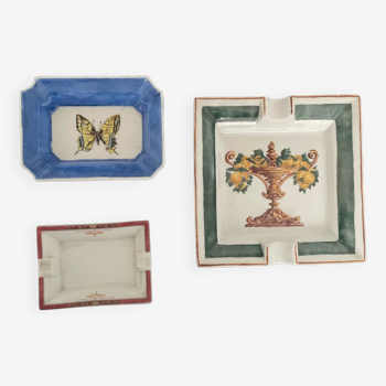 Lot de 3 cendriers en porcelaine