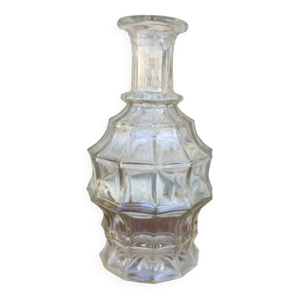 Ancienne carafe  en verre