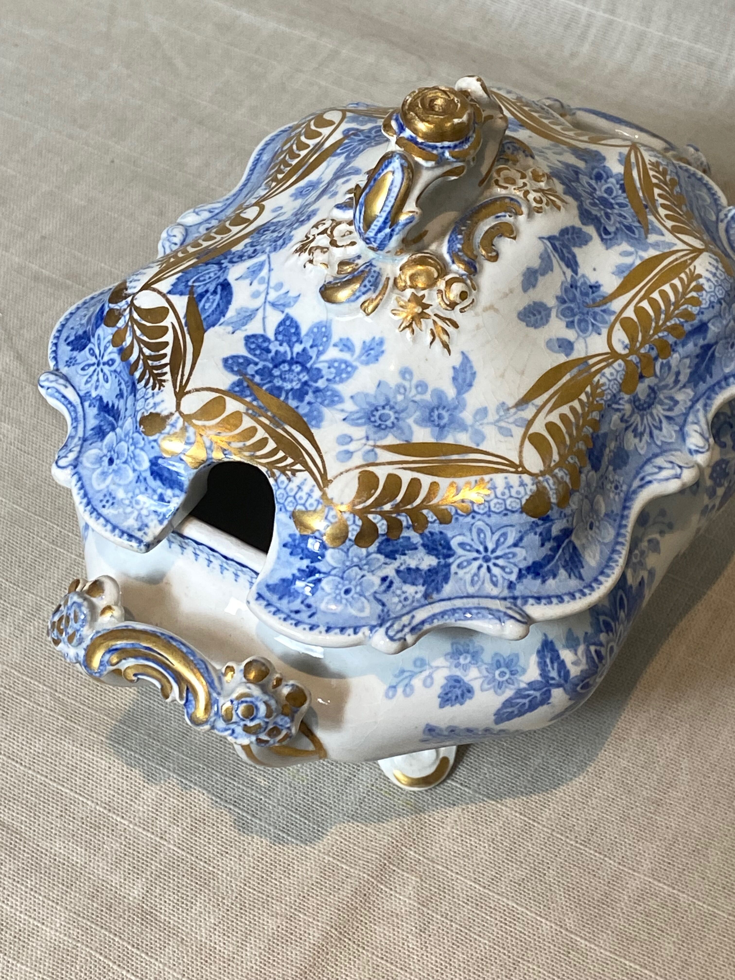 Old sauce boat. Signed Jos Green & Co London. Missing his spoon