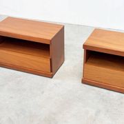 Tables de nuit françaises des années 1970