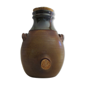 Vinegar in sandstone