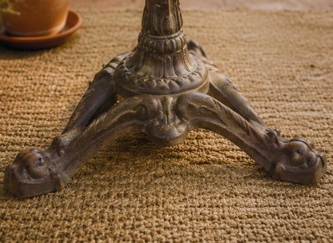 Old bistro table – sm france