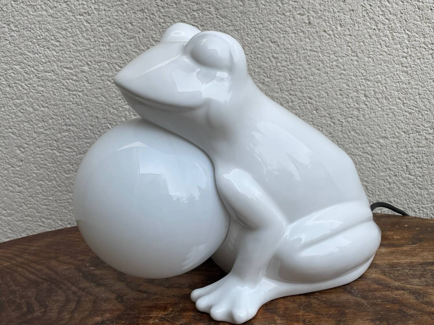 Vintage 80's frog lamp