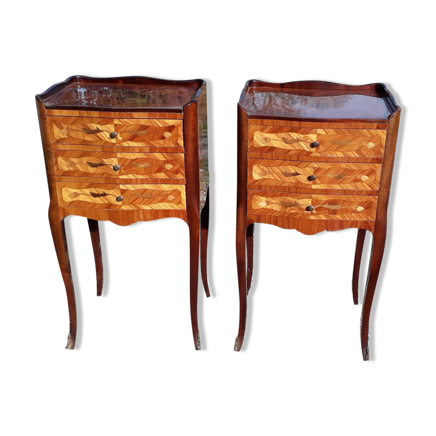 Paire de chevets marquetés style louis xv
