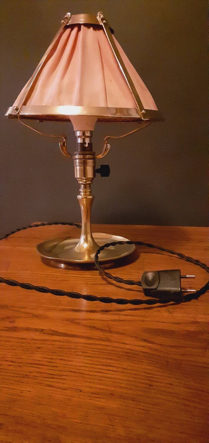 Lamp, Art Nouveau pocket, bronze noodle