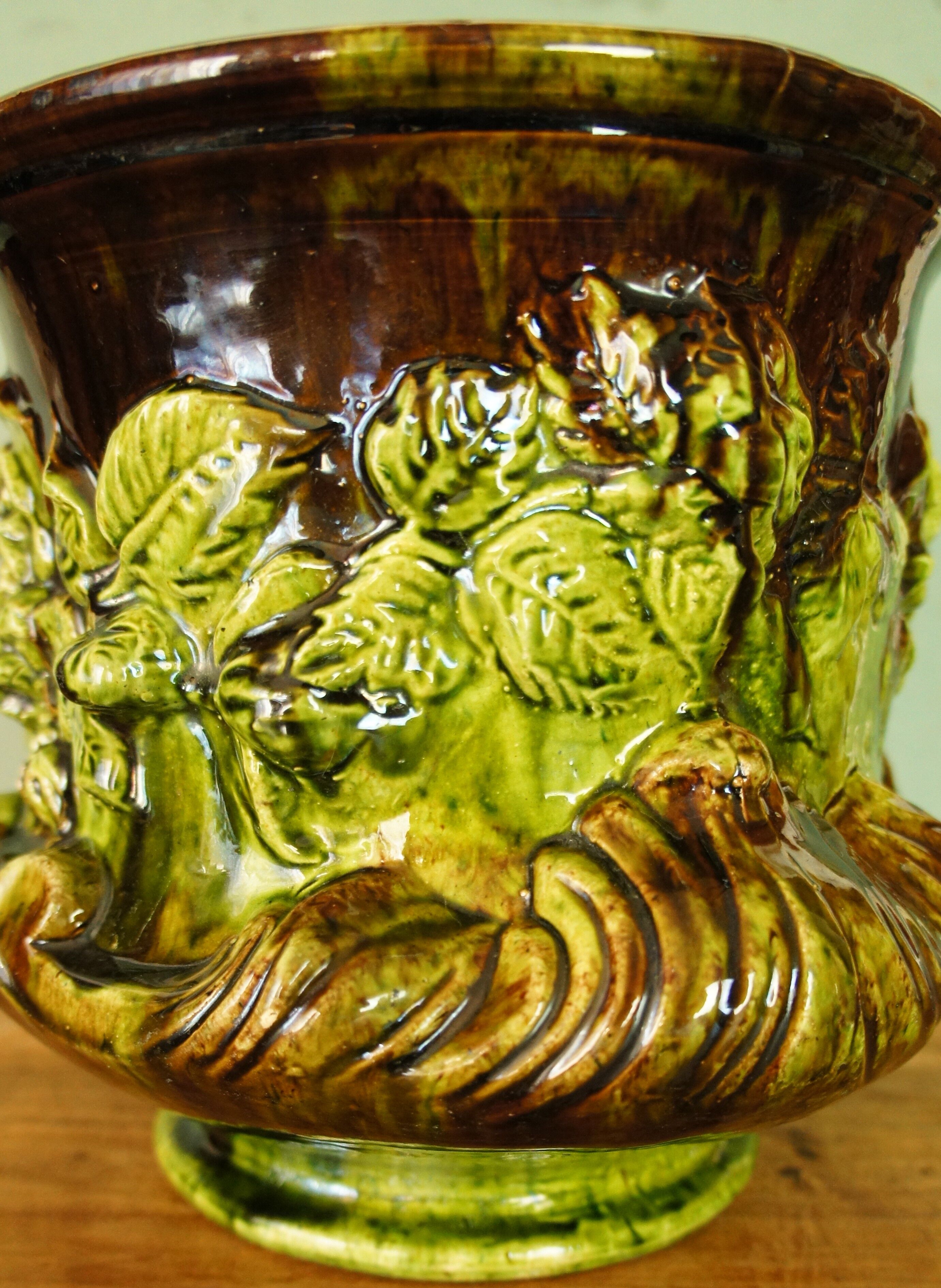 Acanthus-pink garland