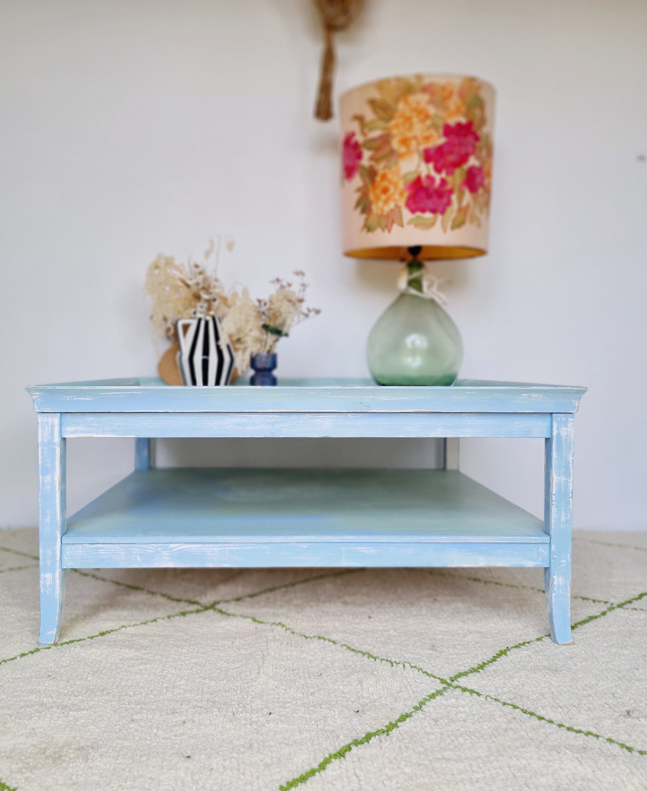 Coffee table in square wood renovated blue