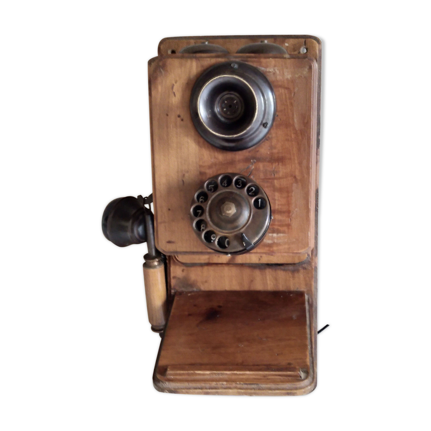 Téléphone vintage bois