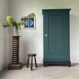 Green hosiery wardrobe