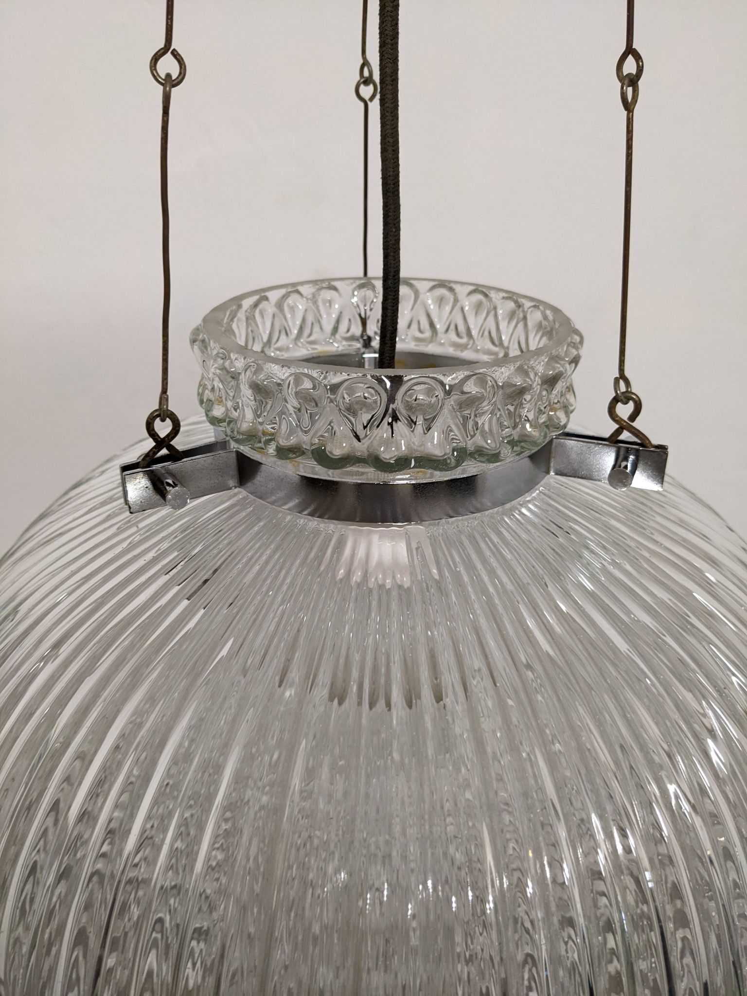 Italian XL dome pendant light in blown glass, 60s-70s